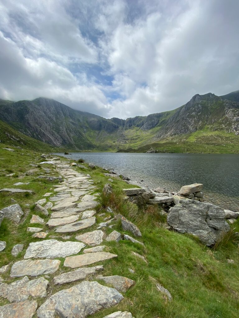 llyn idwal
Eryri Walks and Hidden Lakes