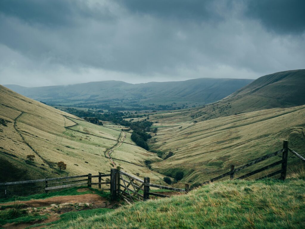 Stunning Routes in the Peak District, Derbyshire: 15 Best Walks for Every Explorer kinder scout
Stunning Routes in the Peak District, Derbyshire: 15 Best Walks for Every Explorer
